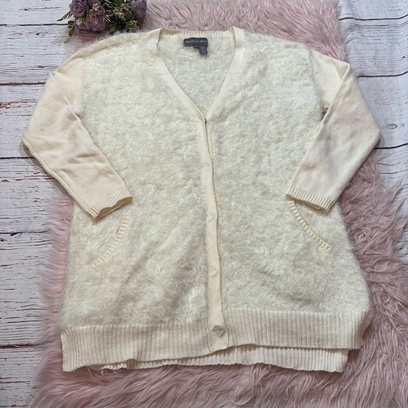 DONATING 9/1 Michael Stars Snap Fuzzy Cardigan Sweater sz S - Picture 1 of 10